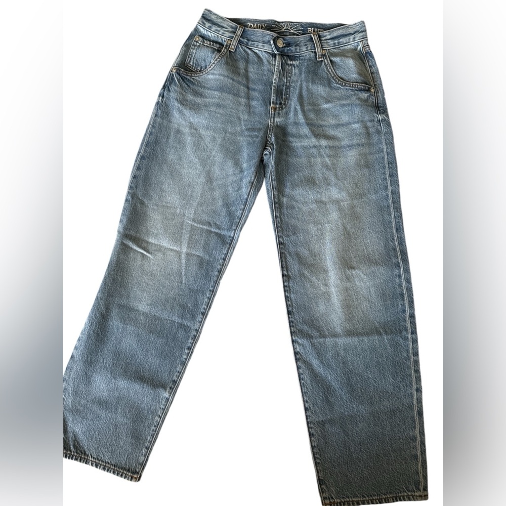NWOT Daily Blue Mantra jeans